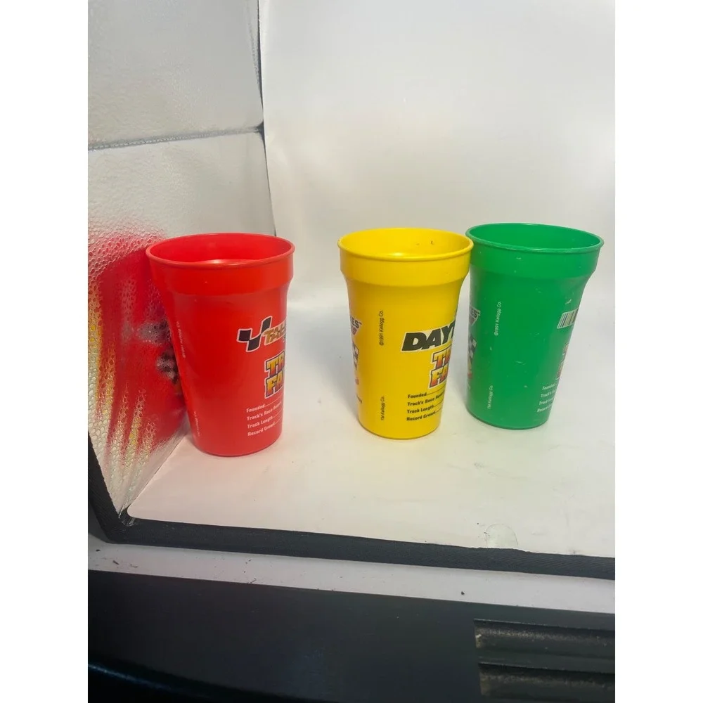 VINTAGE, NASCAR KELLOGG'S CORN FLAKES, (Set of 3), 1992, Plastic Cups.